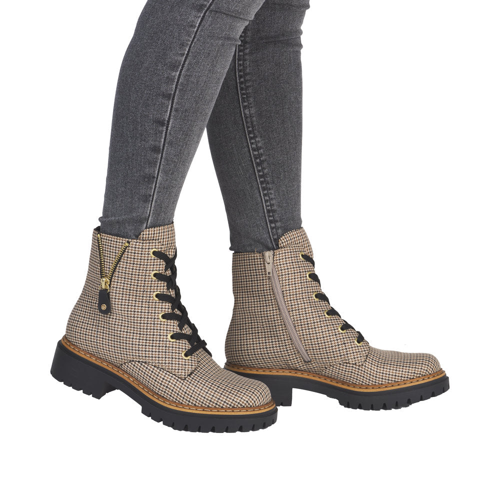 Rieker 72617-60 Short Boots