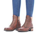 Load image into Gallery viewer, Remonte D1A70-22 Short Boots by Elle
