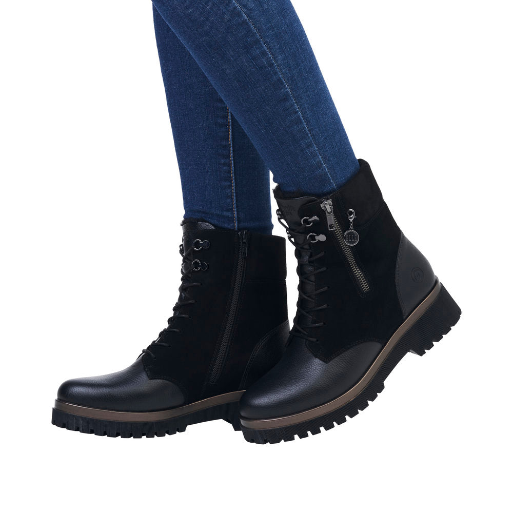 Remonte by Elle D1B73-01 Short Boots
