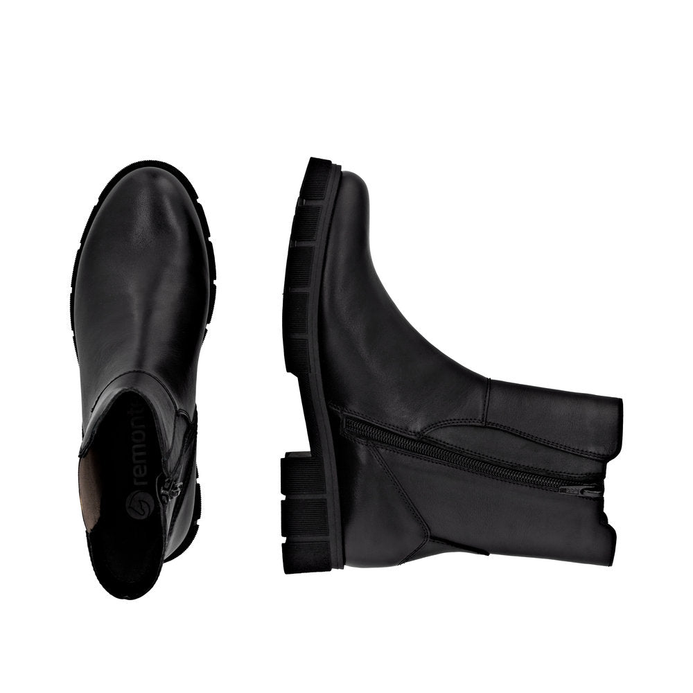 Remonte D2S70-03 Short Ankle Boots