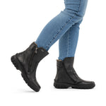 Charger l'image dans la galerie, Rieker Z7263-00 Short Boots
