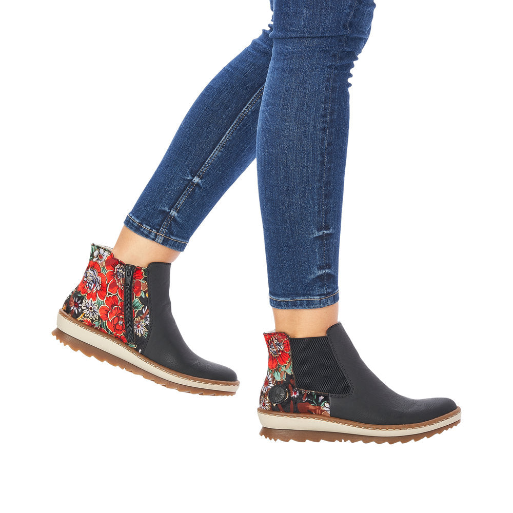Rieker Z8689-00 Short Boots